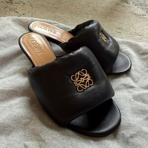 New Loewe Anagram Medallion Kitten Heel Shoes, Black Leather, Women's EU37 US7